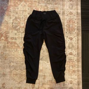 Athleta Black Attitude Lined Pants Size 2